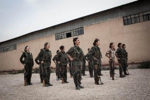 GRAPHIC-19-KurdFemTroops(NBC)